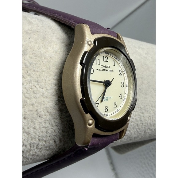 Casio LQ-141 New Battery Ladies Watch 29MM 6.75" Leather Band Mod 1373 - Picture 4 of 13